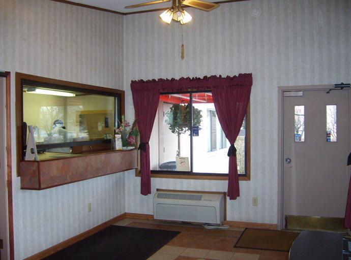 Budgetel Inn & Suites Columbus Buitenkant foto